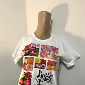 Play t shirt. White medium petite